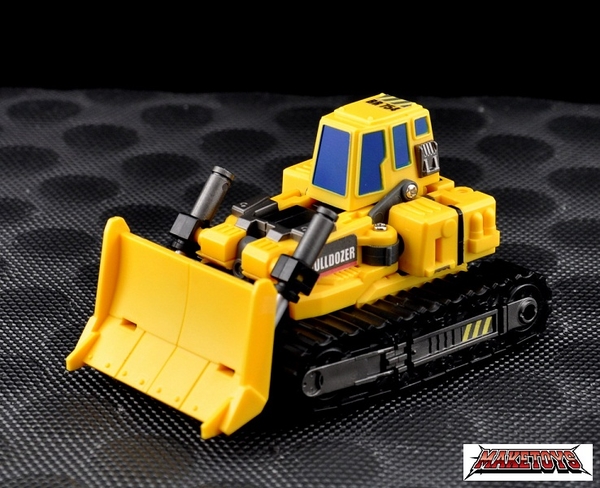 Transformers Maketoys Bulldozer  Excavator  (5 of 12)